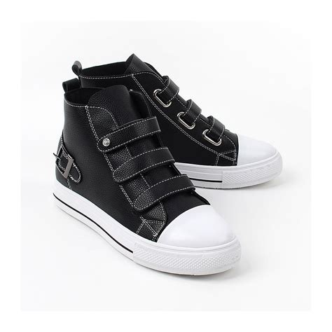 women's high top zipper sneakers.